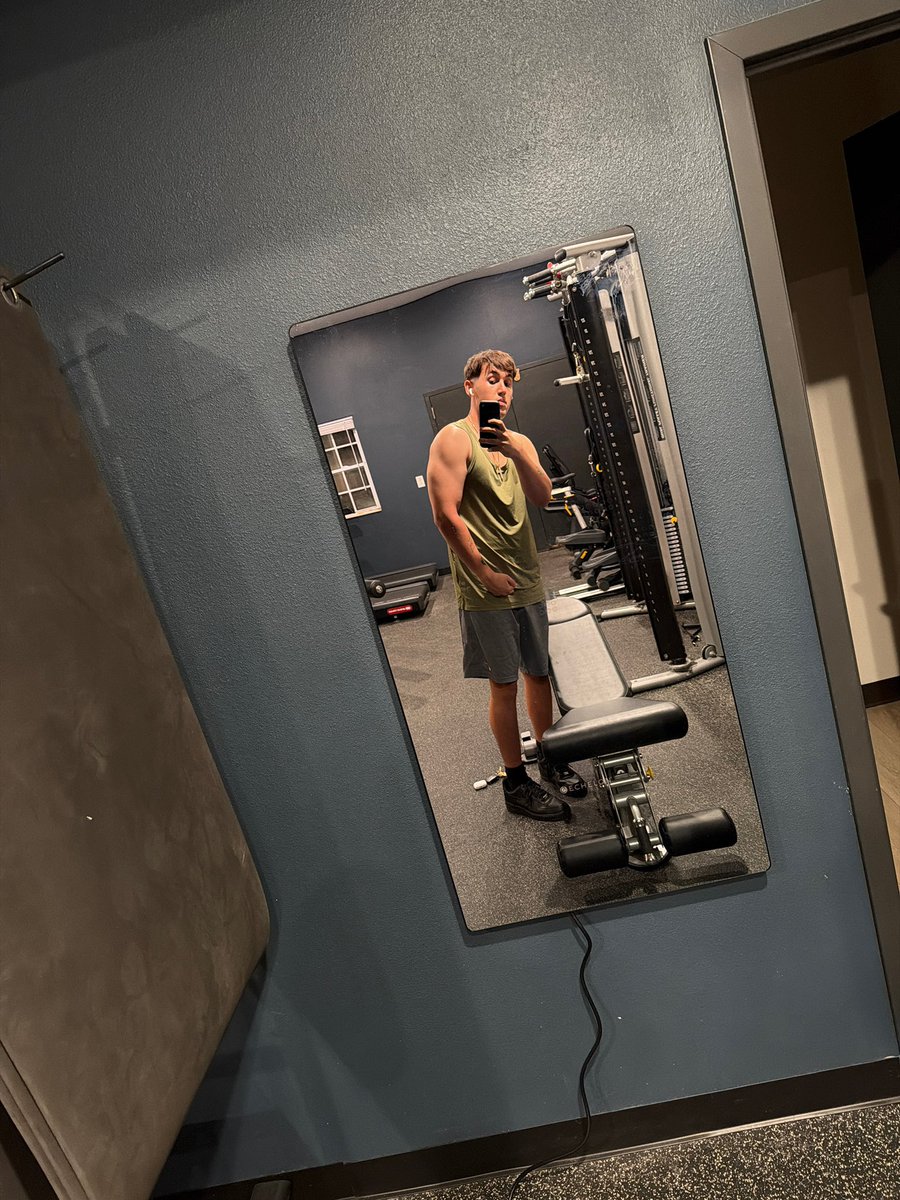 KingMasterChad tweet media