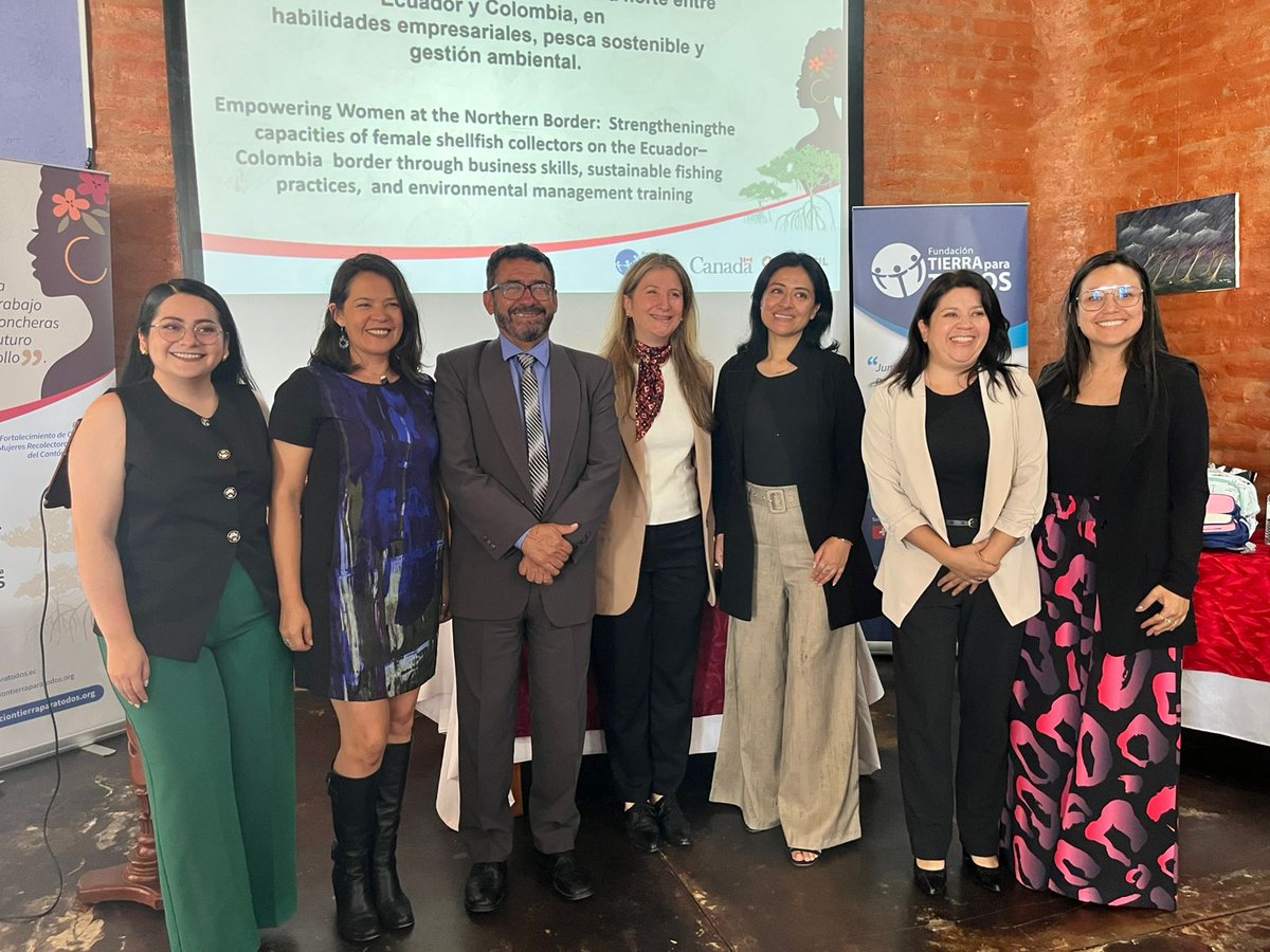 Proyecto financiado por Canadá fortalece a 90 mujeres recolectoras de concha en la frontera norte de Ecuador. 
expectativa.ec/proyecto-finan…... Ver más