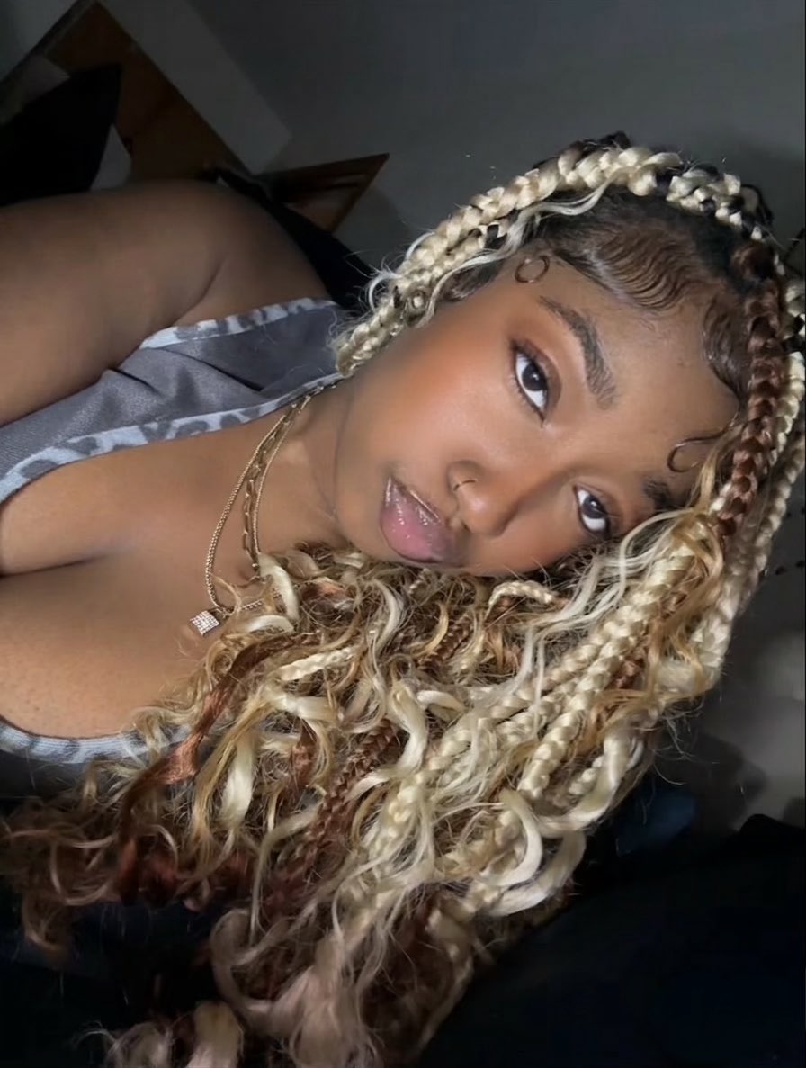 paya ❥ tweet media