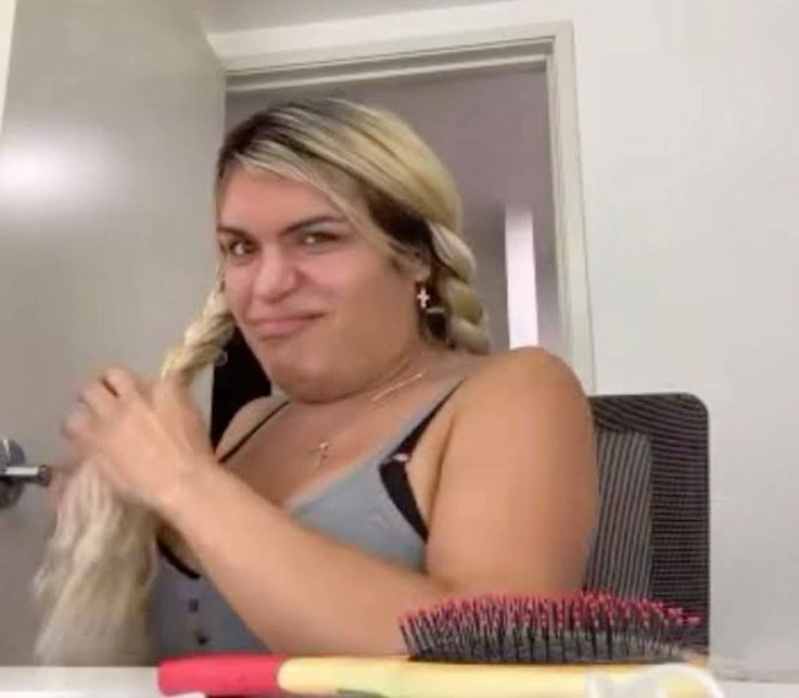 La expulsaron #Granhermano