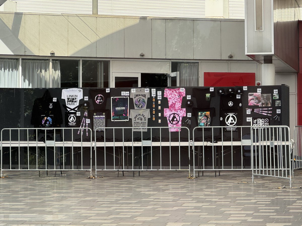 AlineLPfan tweet media