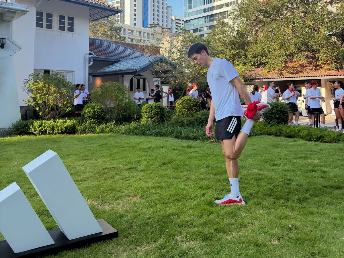 JamesJiFC's tweet photo. ควันหลง ❤️
@adidas @adidasrunning
#adidasrunning
#hyperboostedge
#เจมส์จิรายุ #jirayu_jj
Cr.@Jirayu_jj https://t.co/mrSmH6JphB