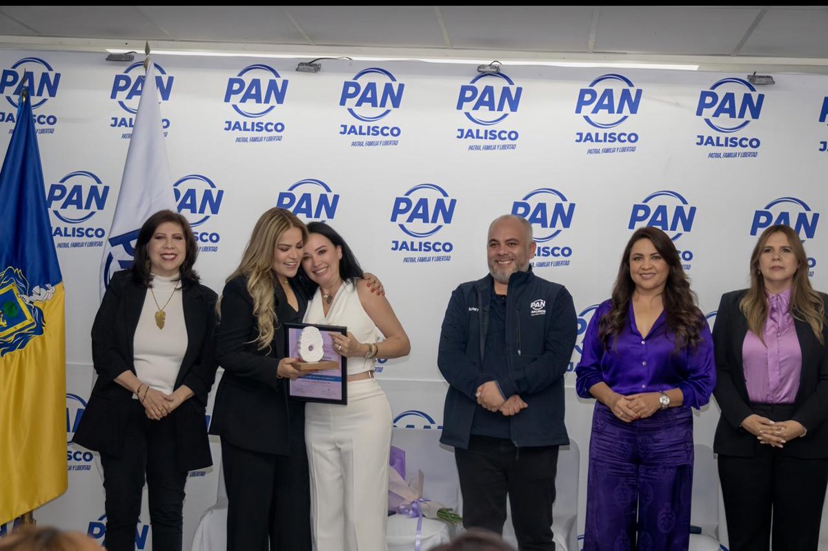 Julieta Angulo tweet media