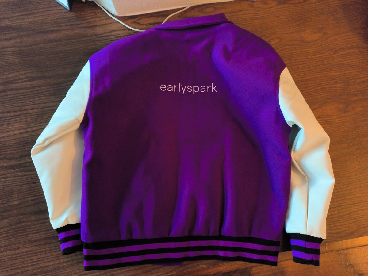 earlyspark tweet media