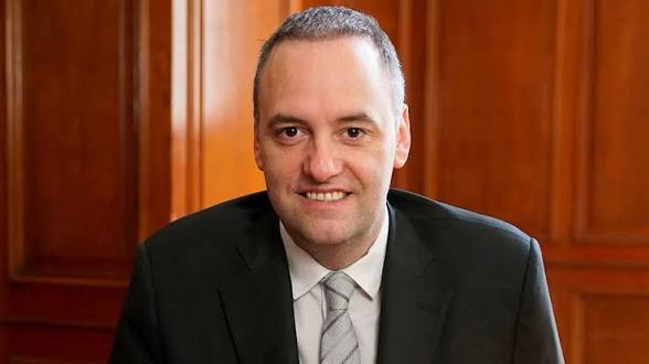 FAN DE LAJE tweet media