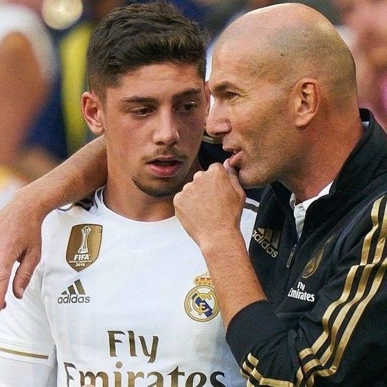 LosMadridistas_'s tweet photo. 🗣️ Zinedine Zidane :
« Je suis très heureux pour Federico Valverde. » https://t.co/ekMVSGDCSx