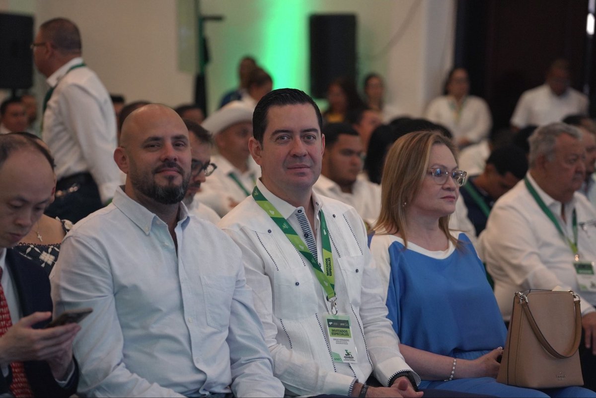 Emilio Hércules tweet media