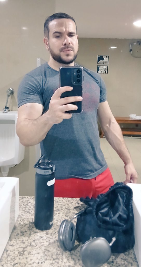 N.B.S.I 🏳️‍🌈 tweet media