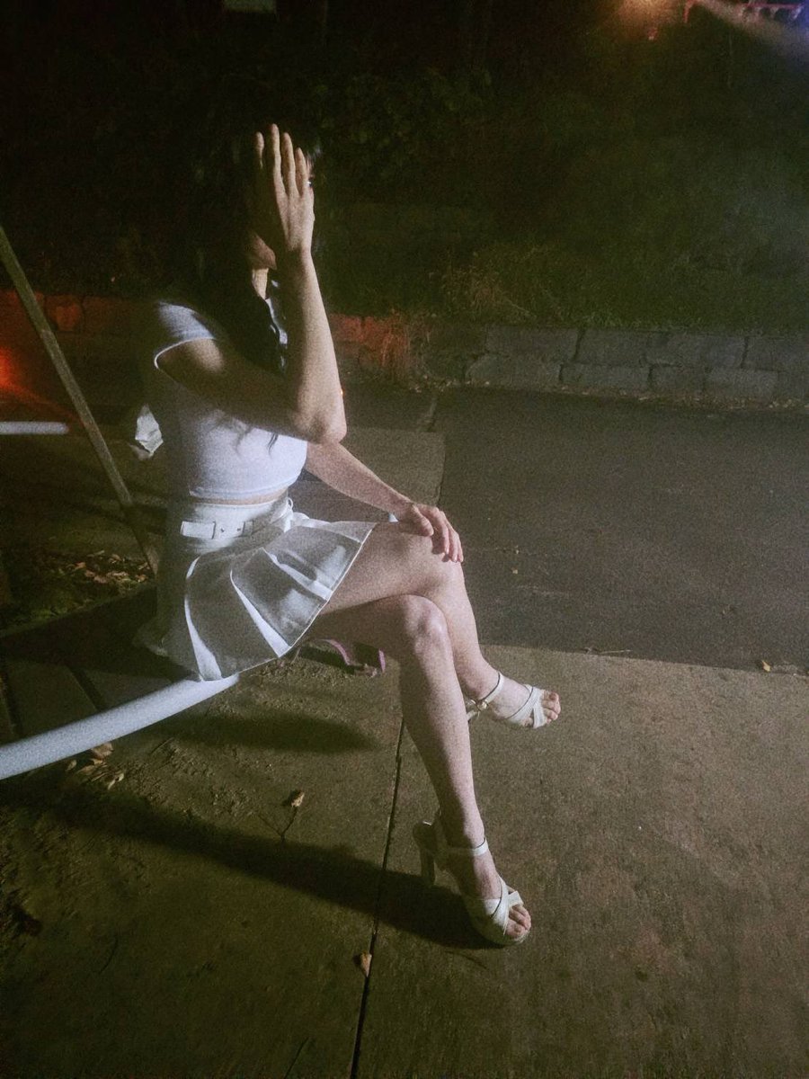 CD규리 tweet media