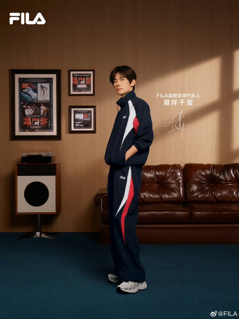 千玺.1128_FallinginJacksonYee tweet media