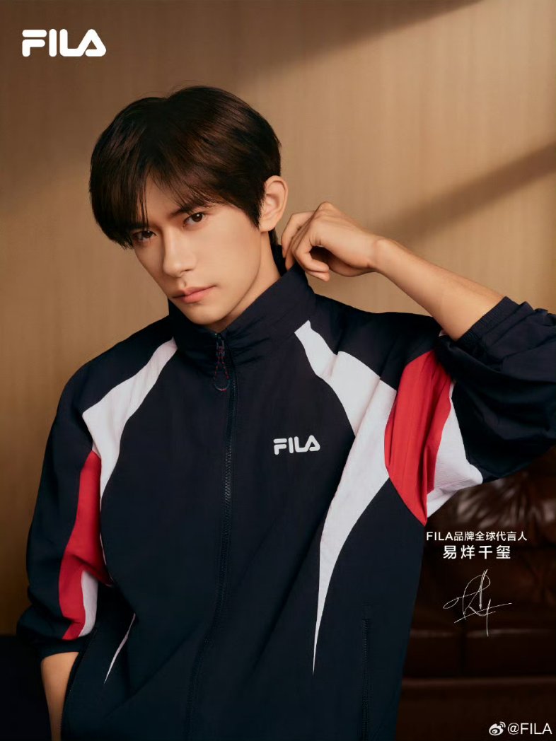 千玺.1128_FallinginJacksonYee tweet media
