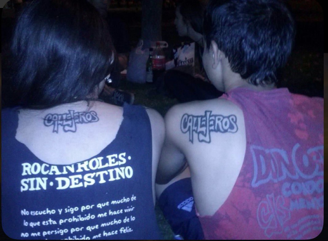 - soñé con vos
- si, que soñaste??
- nada una boludez 

la boludez: