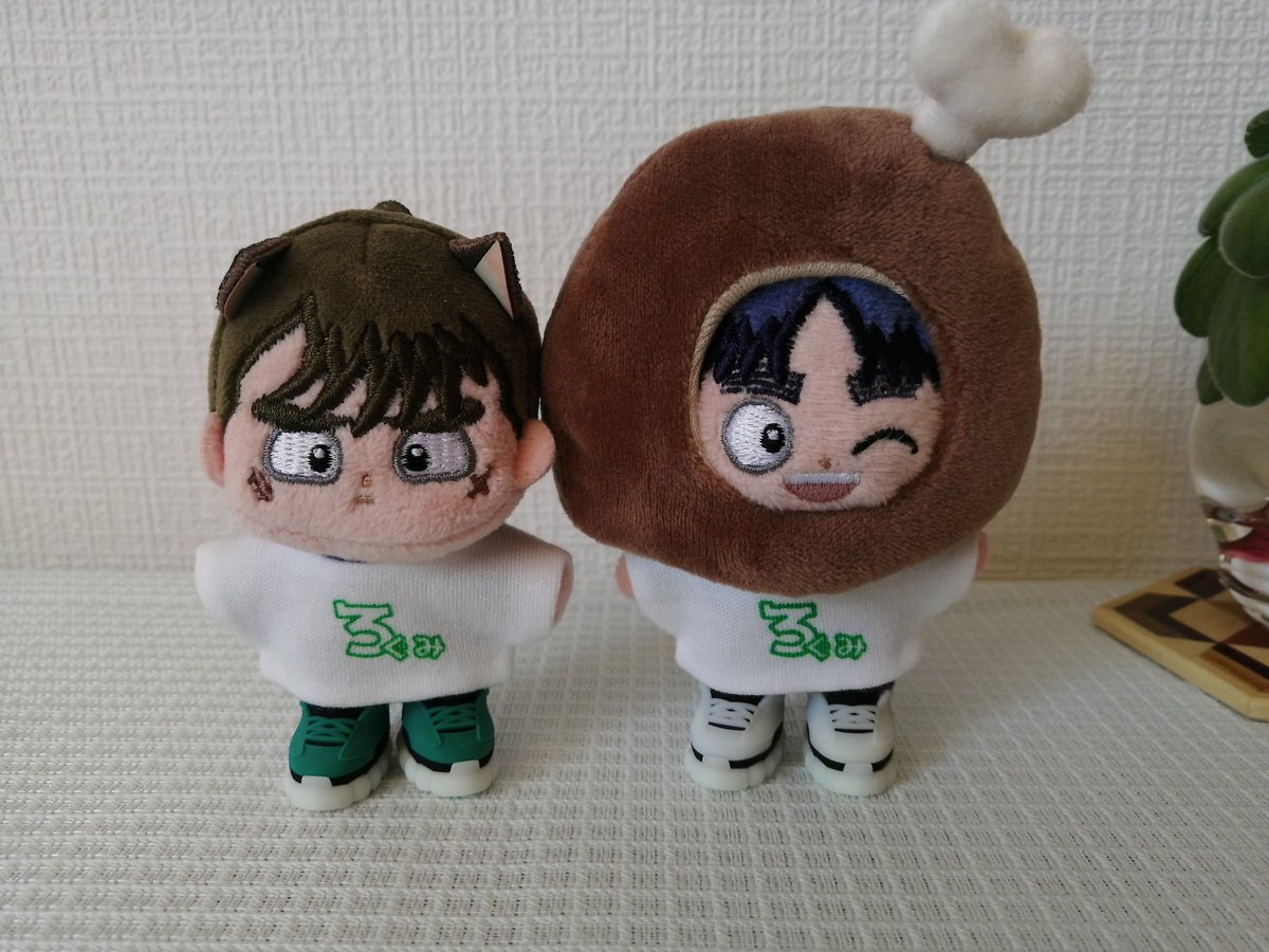 n_np_qkt's tweet photo. 可愛い〜✾
お洋服と靴が届きました☺️✨️
こへーたお顔ムギュ〜❤
スニーカーもTシャツもバッチリ決まってます✨️
ろぐみTシャツ、お肉の被り物(@mwr_rr811)様
スニーカー(@ccc_labo)様
#ほわぬいといっしょ
#rkrnぬい撮り部 https://t.co/2JVWcOX1BM