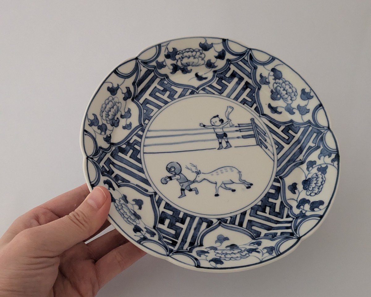 6寸皿プロレスシリーズ　鹿せんべい
ちょんまげがタオル振ってます