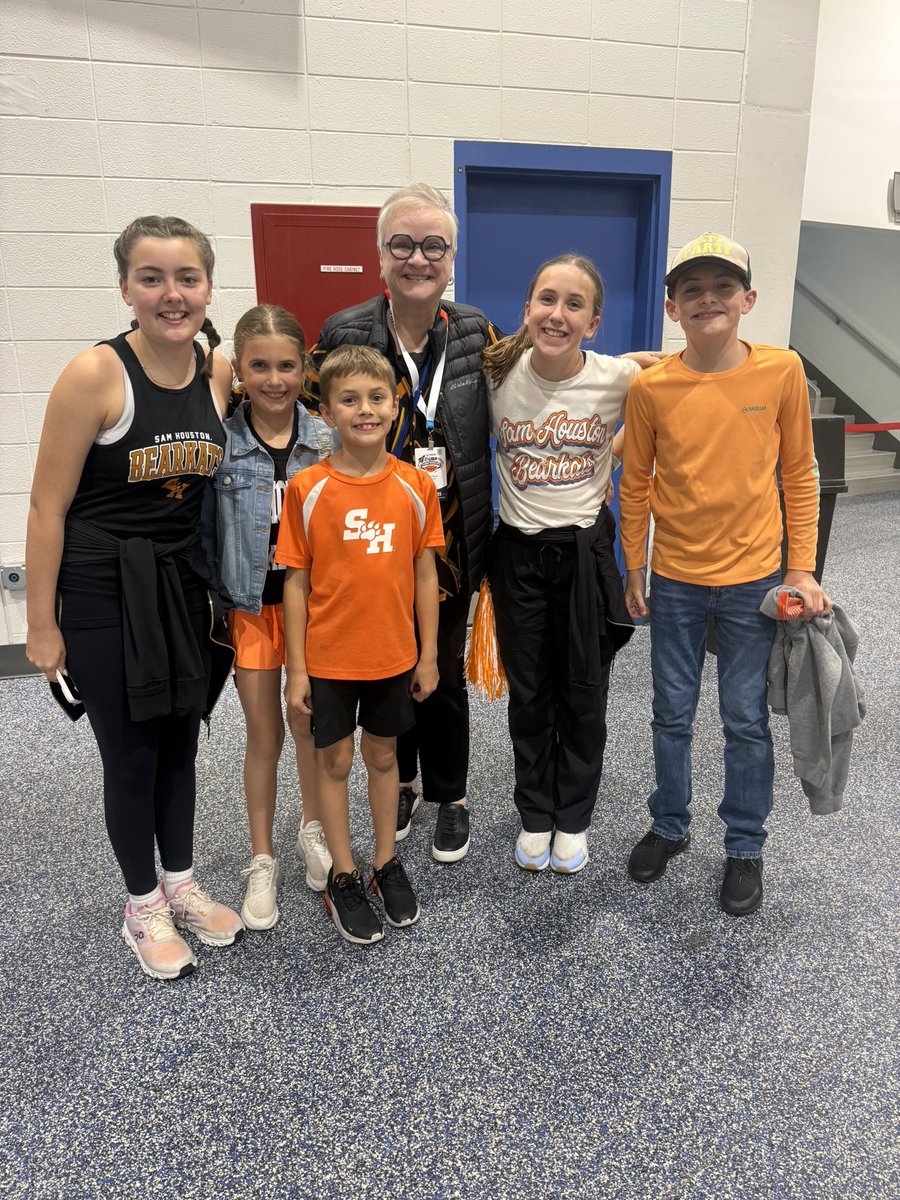 Alisa R White tweet media