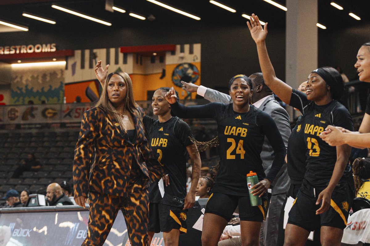 Lady Lion Basketball 🦁 tweet media