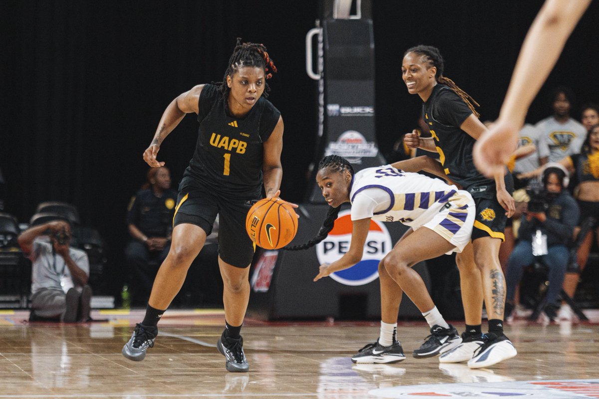 Lady Lion Basketball 🦁 tweet media