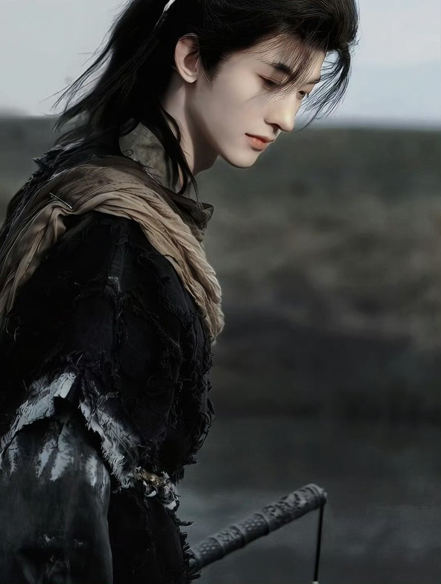 little Chang 💛 tweet media