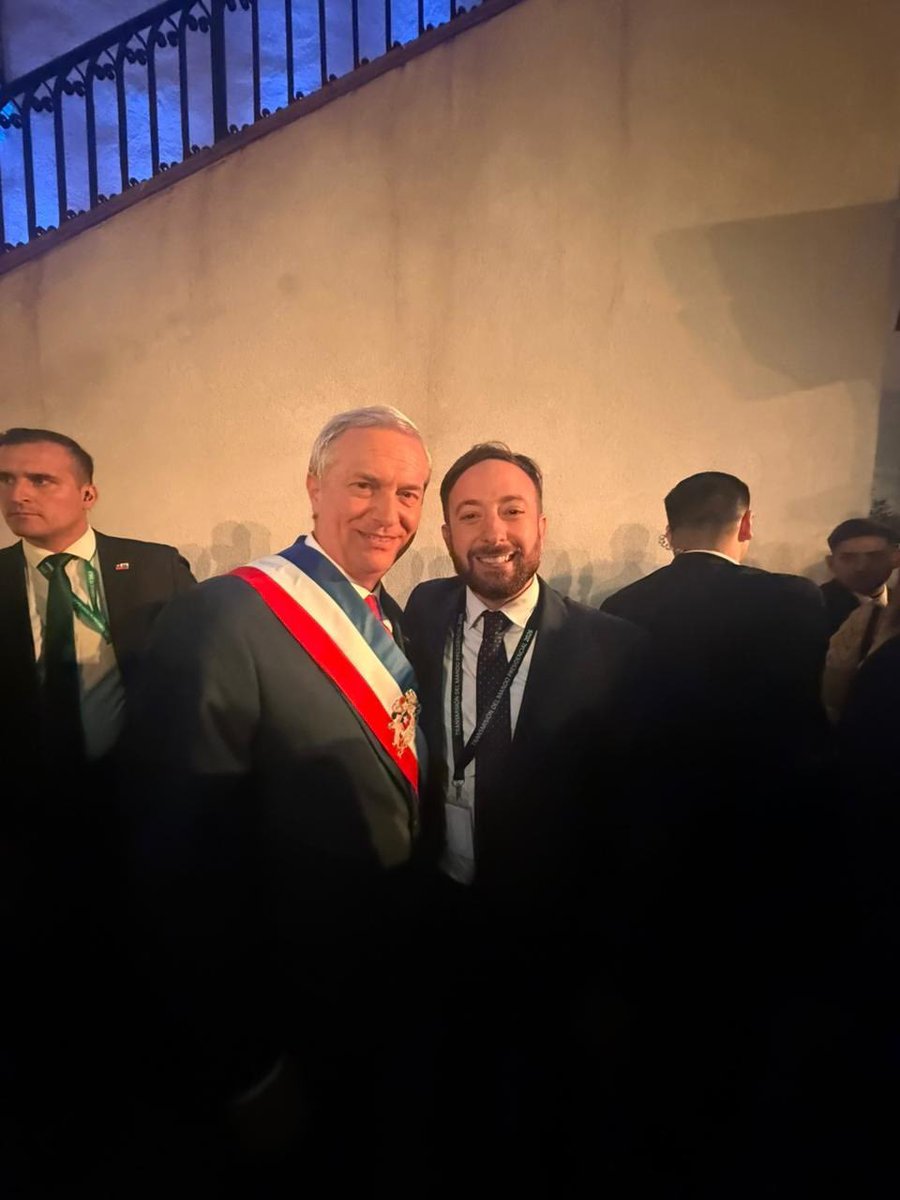 Fundación Faro Argentina tweet media