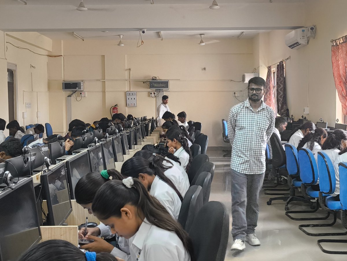SiwanGP's tweet photo. Placement Drive at Government Polytechnic Siwan
Anand Automotive Group, Gurugram conducted a placement drive on 10 March 2026.
Students from GP Siwan, GP Chhapra &amp; GP Gopalganj participated.
Thanks to Mr. Keshav Kumar (Data Engineer) for interacting with students.
#Placement https://t.co/B88ltSm7Ka
