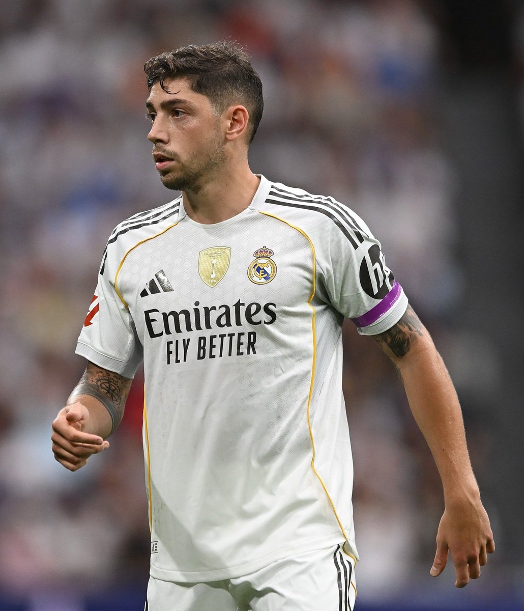 Estos 2 en la mediacancha del Real Madrid serían un sueño mojado.