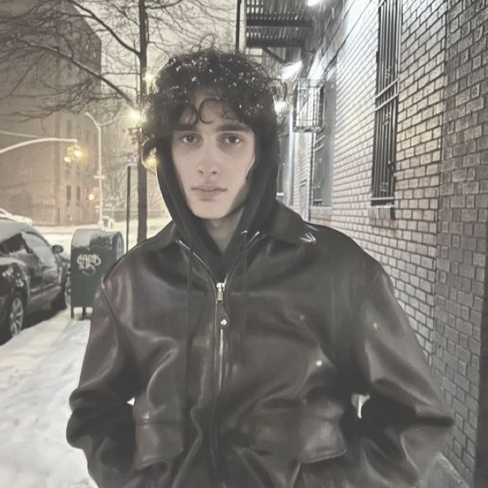 acervo sombr 🏡🔨 tweet media