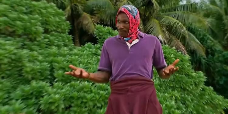 jonesingforwhat's tweet photo. Q needs to become the New York Tiffany Pollard of survivor and come back every single season I am so serious 

#Survivor50 https://t.co/DEDkO3lPa8