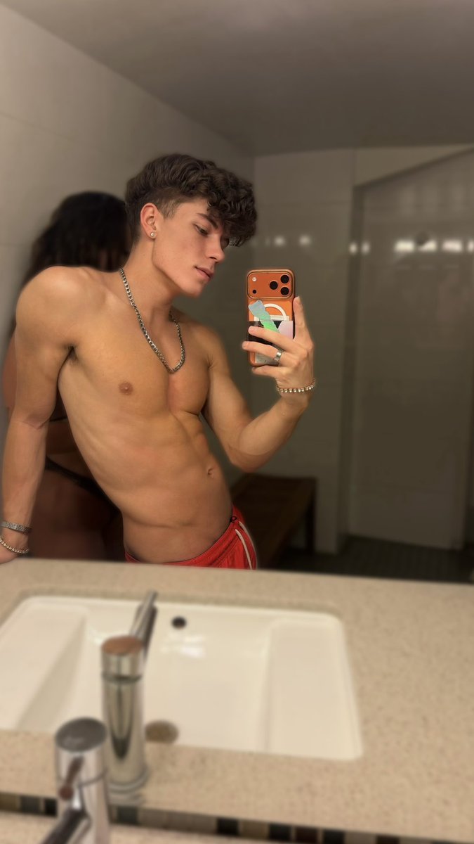 Drake Von tweet media