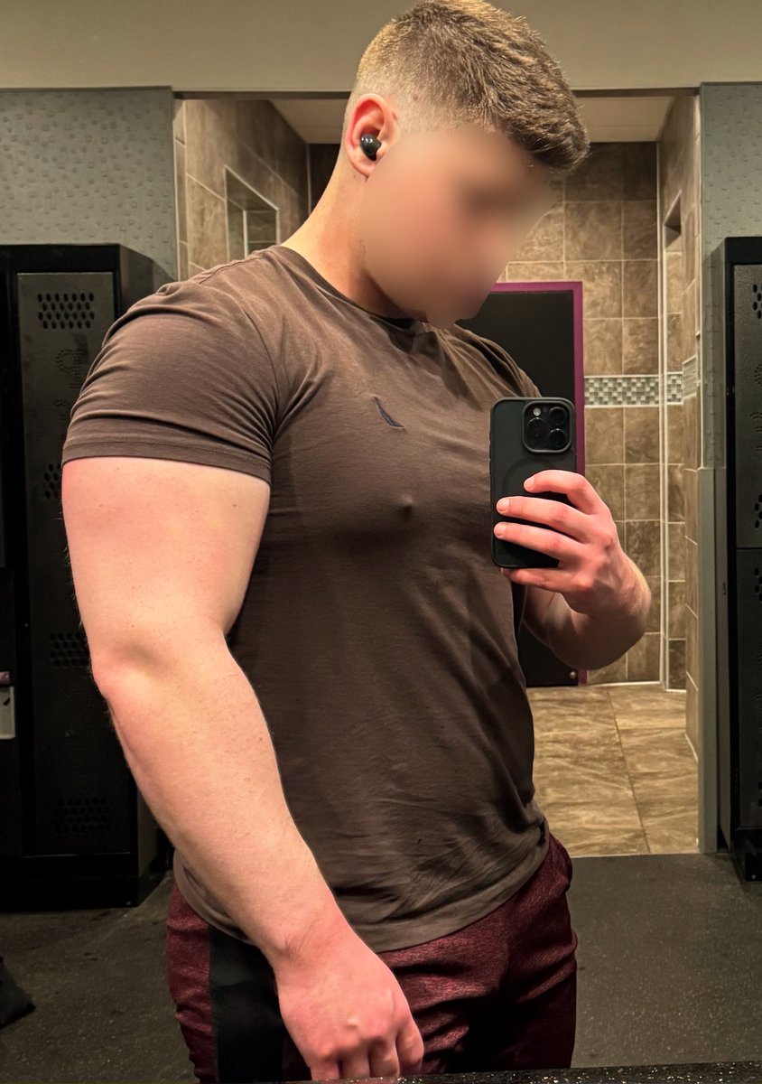 cute_as_duck🏳️‍🌈🦷🧚‍♂️°❀⋆.ೃ࿔*:･ tweet media