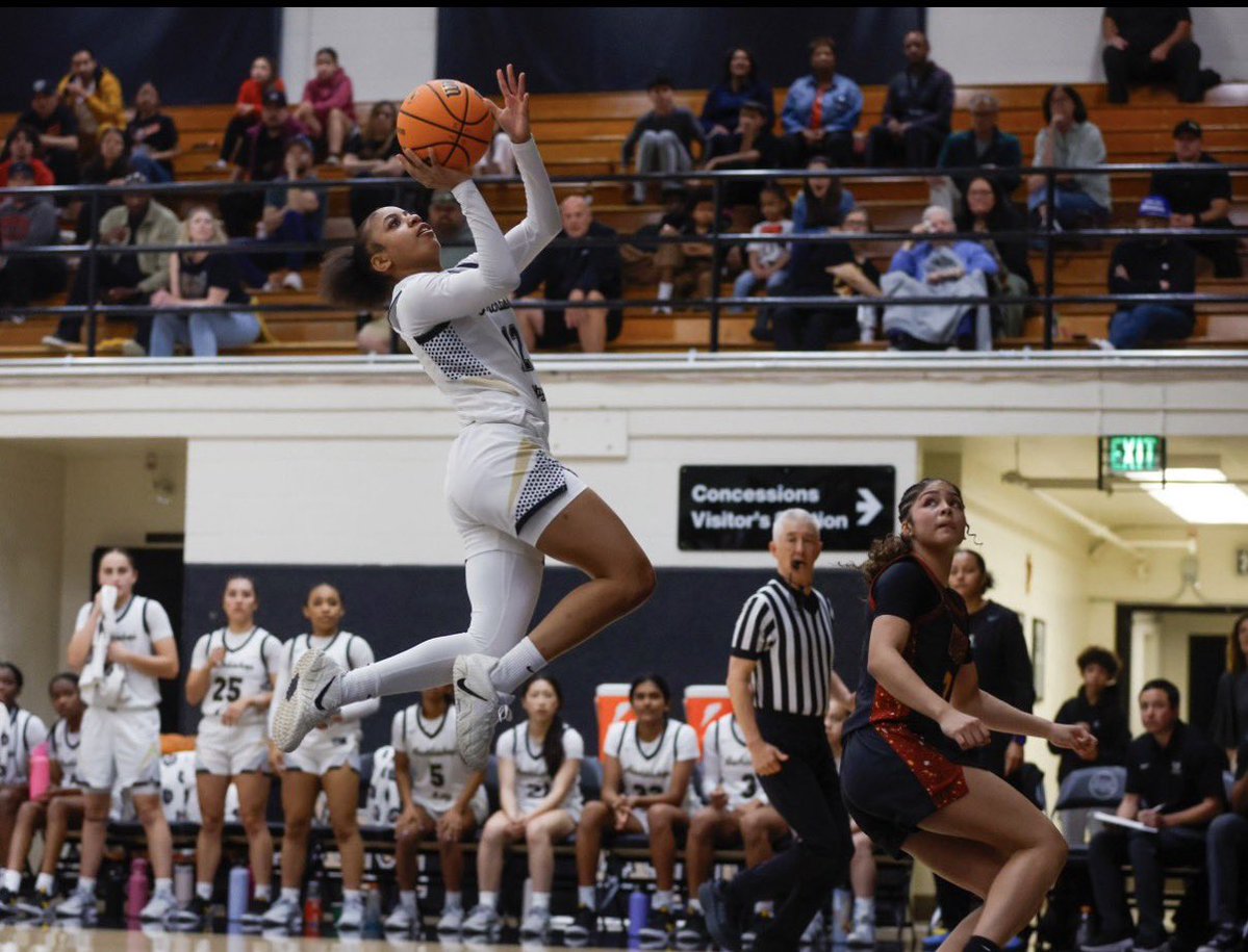 Mitty WBB tweet media