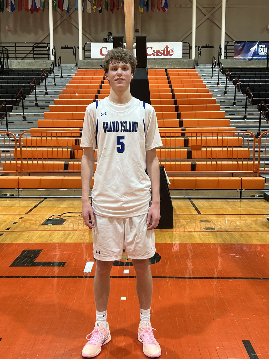 Coach Bud Daniel tweet media