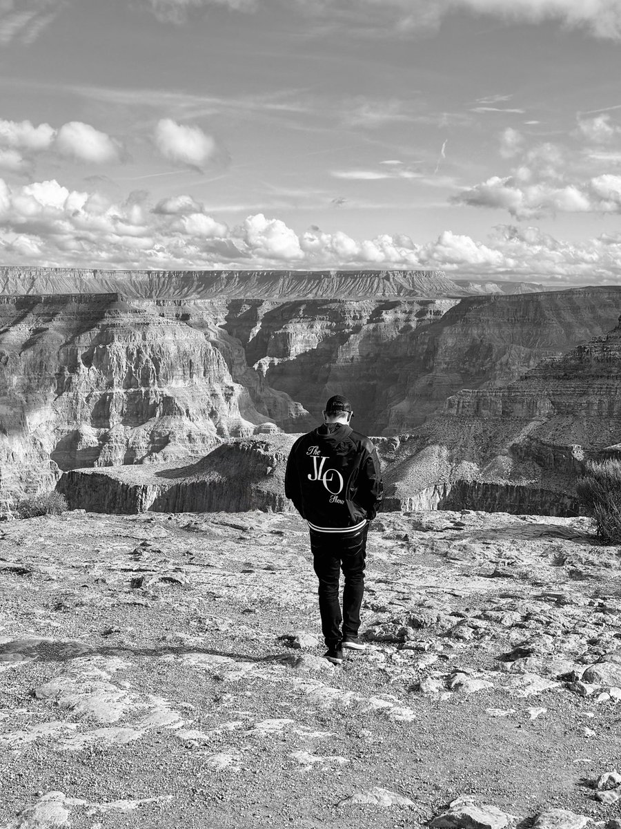 Aaron Perry tweet media