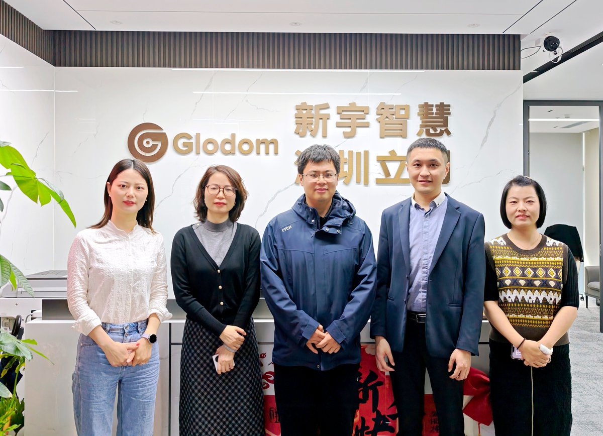 glodomtec tweet media