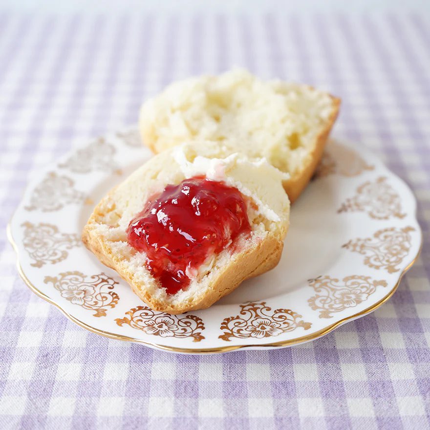 完売していた人気のジャム、
ほんの少しだけご用意できました。

福岡県産あまおう
奈良県産古都華（いちご）と秋田県産フランボワーズ

どちらも今だけ、わずかなご用意です。
気になっていた方はぜひ。
なくなり次第終了となります。