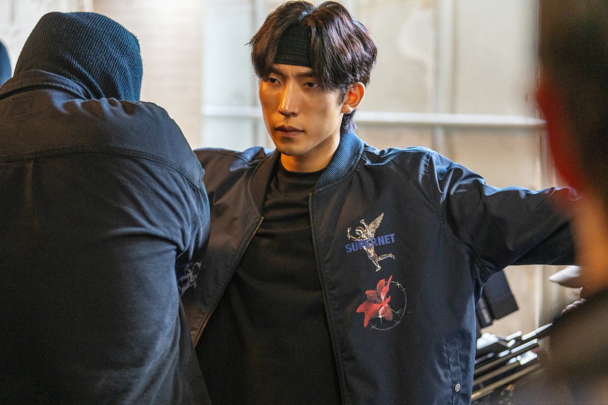 고스트스튜디오 GHOST STUDIO tweet media