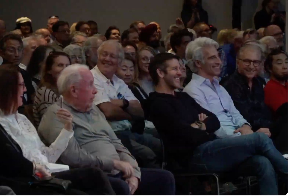 Mr. Macintosh tweet media