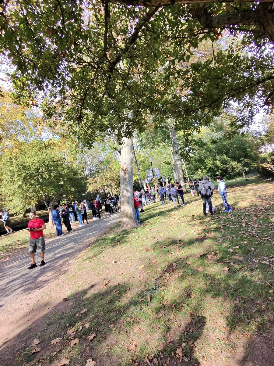 marquina14's tweet photo. @PokemonGoApp Couple memories is exploring around town to joining community ambassadors meetups with friends @PokemonGoApp #GOMemories #Sweepstakes #PokemonGoFest2026 https://t.co/wEfRynAwxM