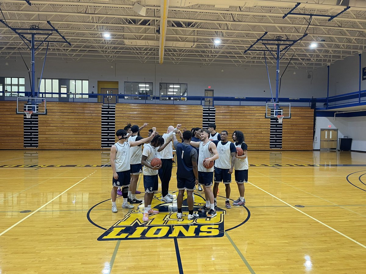 Dalton State Basketball tweet media