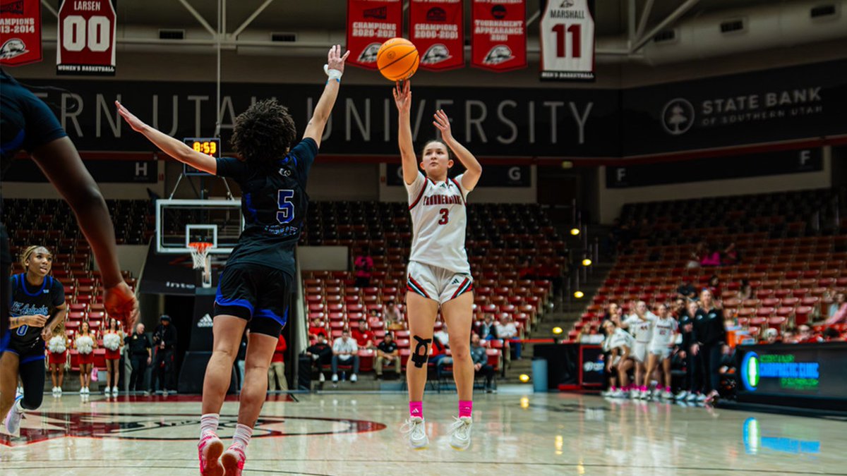 SUUWBasketball's tweet photo. Southern Utah to Battle UT Arlington in WAC Vegas Quarterfinal Round

🗞️: https://t.co/FtMq5oSxGl

#TBirdNation ⚡️ #RaiseTheHammer https://t.co/o2THZeLg4J