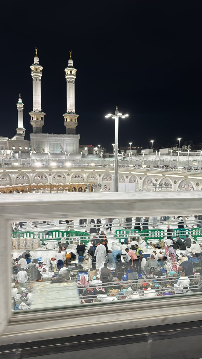 fahad_dr3's tweet photo. اللهُم اجعلني حجاباً لأبي من النار كما كان يحجب عنا متاعب وشقاء الدنيا ويسعى لإرضائنا  اللهُم قدرني على بره بعد موته يارب ارزقني حتى اسعده في قبره واجعله يتباهى بما يصل إليه واكتب لي لقاء معه أبديا في جنات النعيم يارب العالمين https://t.co/sqtV7sN39B