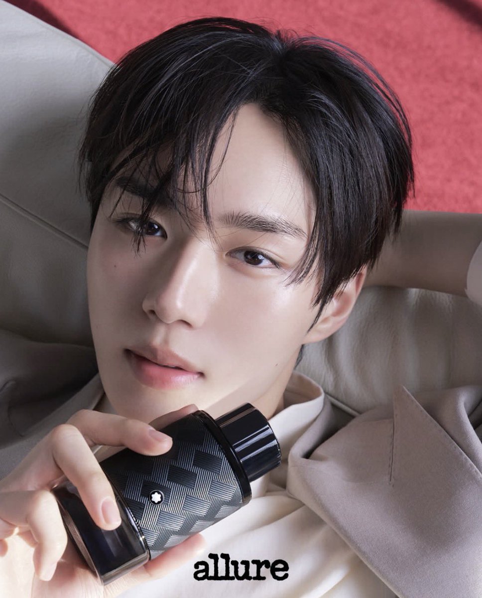 _ald1popbase's tweet photo. #ALPHADRIVEONE #Junseo becomes a Montblanc model and poses for Allure Magazine #제작지원 #Allure_DigitalEdition
Congratulations Junseo @ALD1_official 
This marks the group’s first solo magazine shoot https://t.co/OzX9HuXZ19