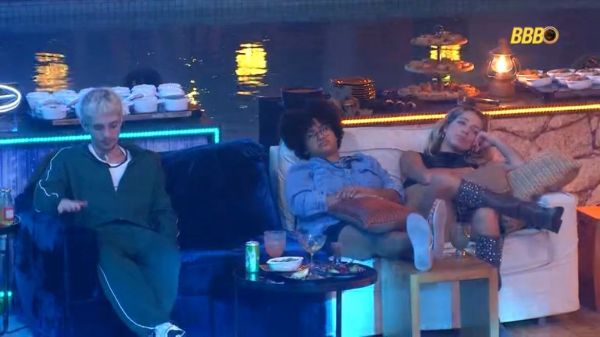 os filhos esperando a mãe ir buscar
#TIMNoBBB26 #BBB26