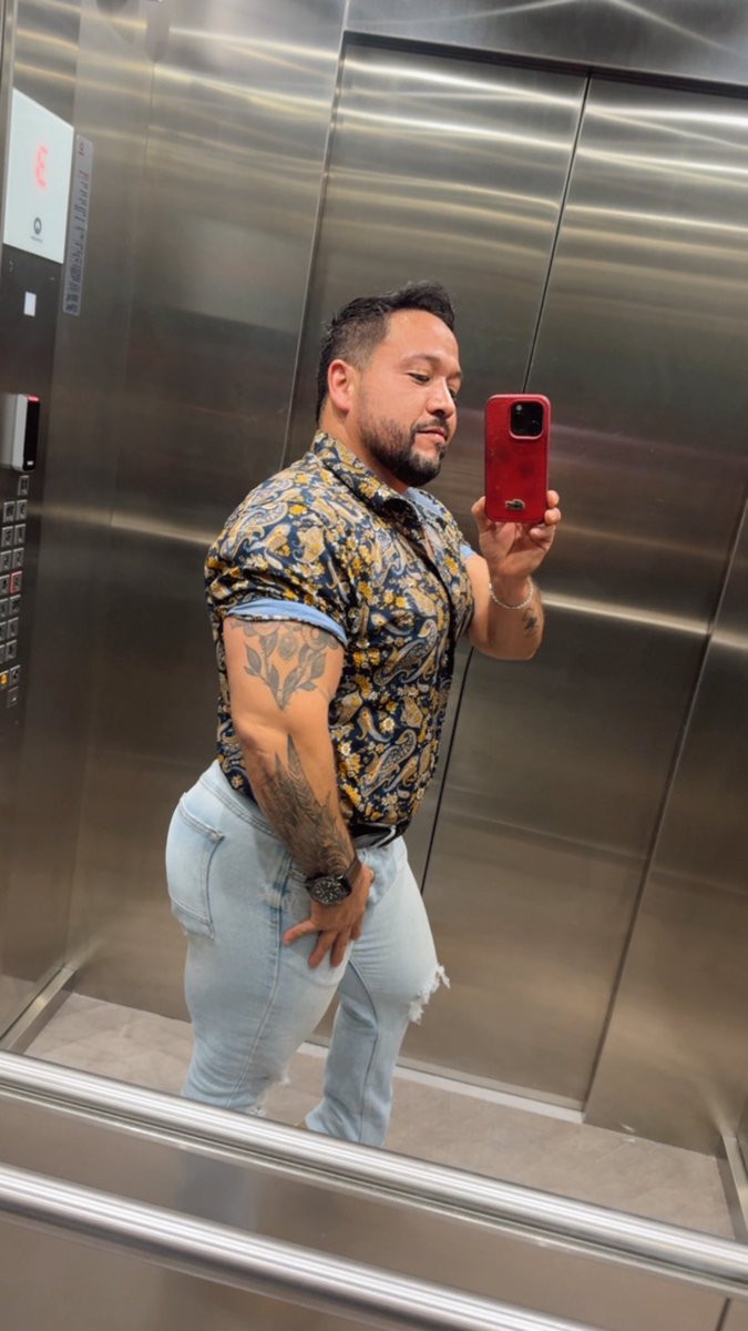 Muscle cow tweet media