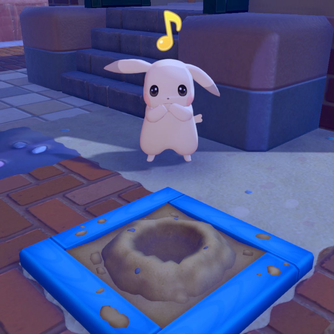 LOOK AT HOW PROUD SHE IS OF HER SANDCASTLES IM GUNNA CRY