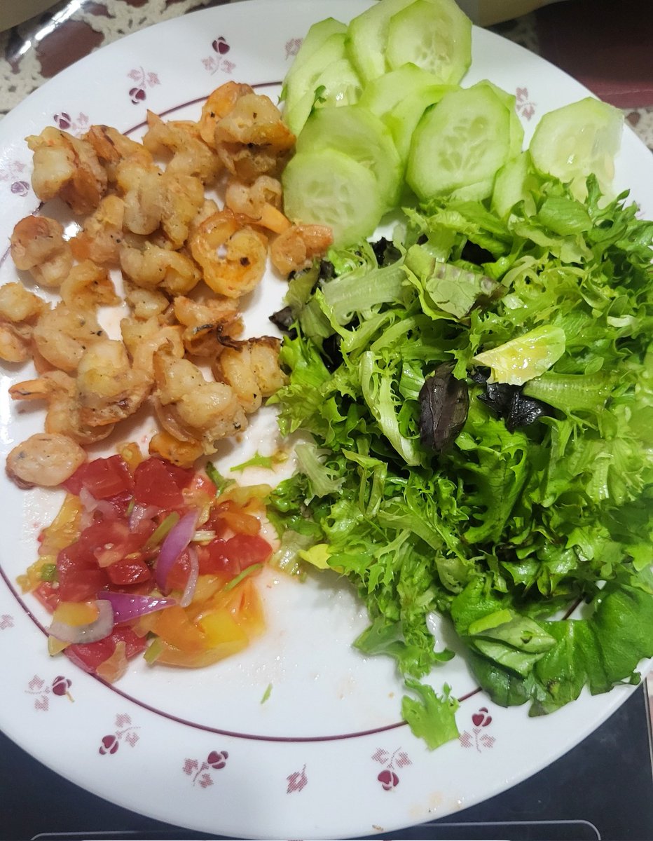 Lucas 7\ tweet media