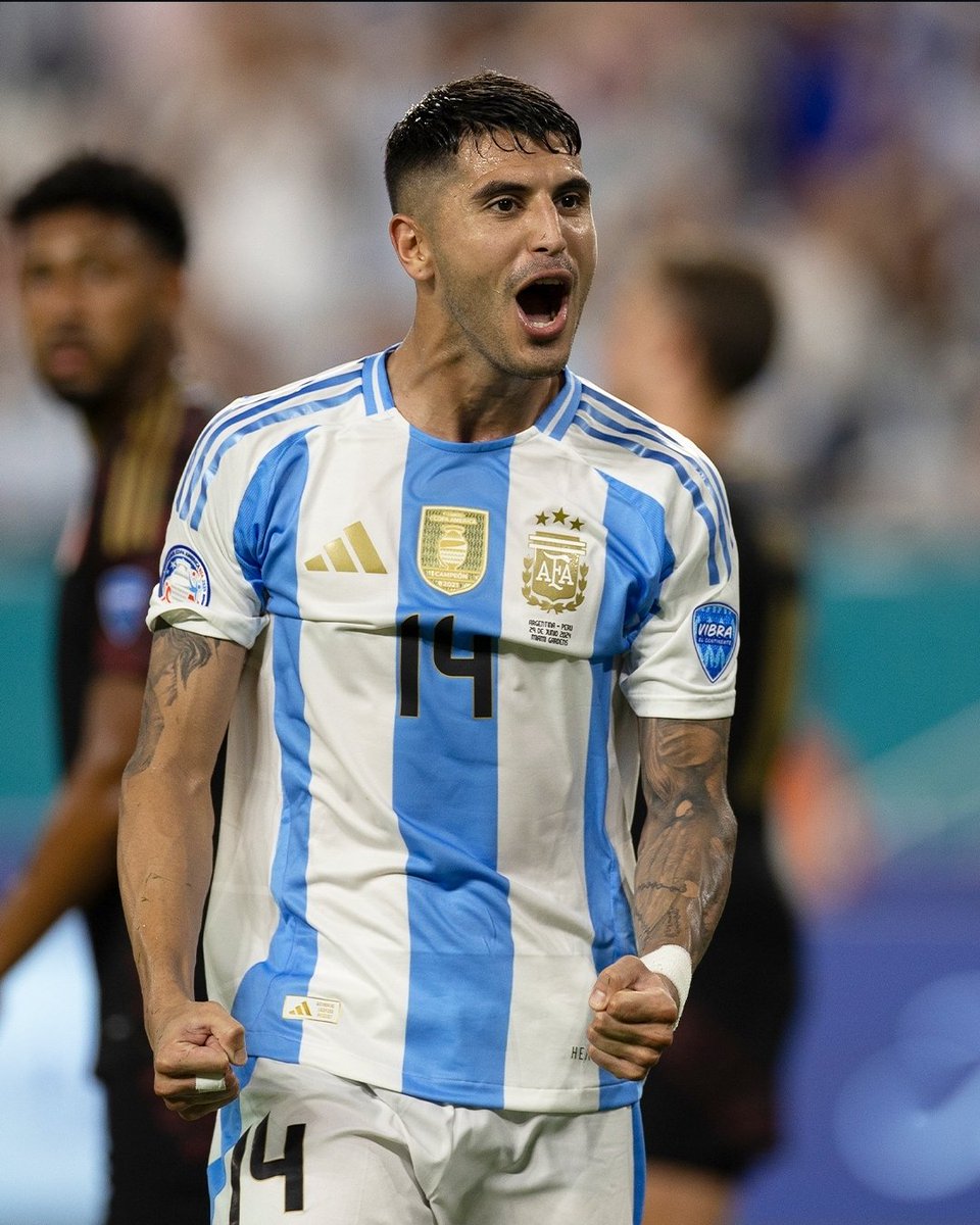 Joacmillo's tweet photo. Si no tiene problemas físicos, Exequiel Palacios debe ser titular durante todo el Mundial. https://t.co/sv3JN68AfG