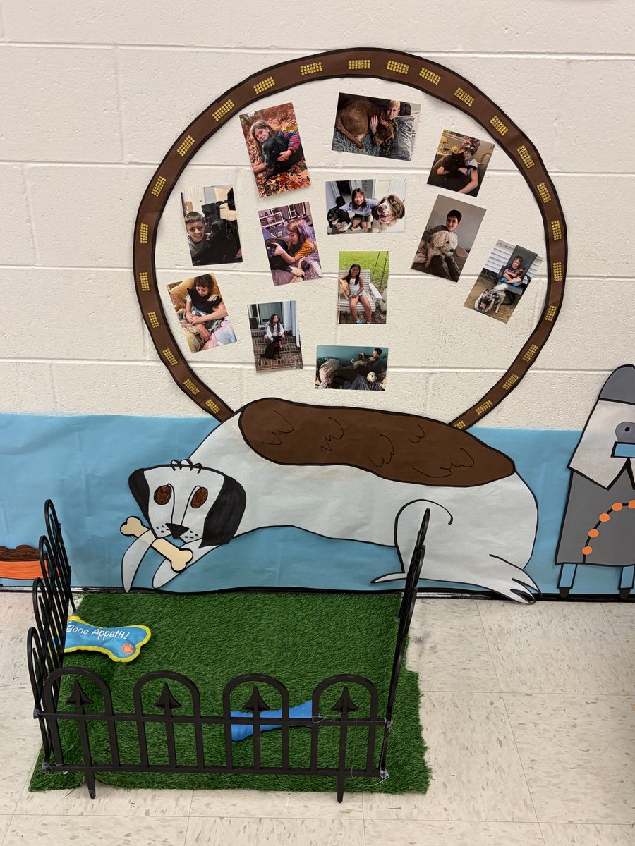 MicheleneKesne1's tweet photo. We're having a 🐾paw-sitively great time reading Dogtown! #OBOS @cfescolts @anne_bianchi https://t.co/69f9SqyH9p
