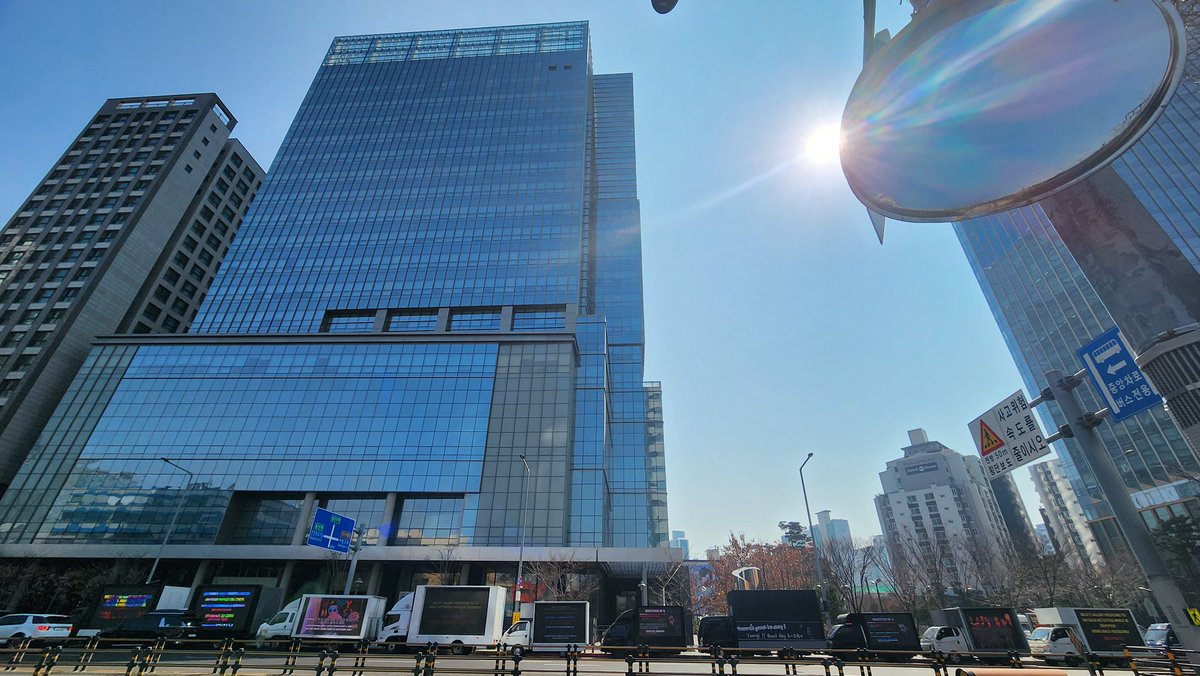 Edelweiss✿ tweet media