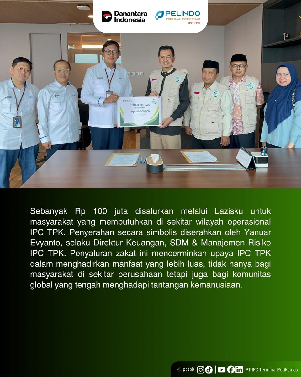 ipctpk's tweet photo. Assalamualaikum #ContainerLovers

IPC TPK bersama para pekerjanya menyalurkan dana zakat sebesar Rp200 juta untuk membantu para mustahik di sekitar wilayah operasional perusahaan serta masyarakat terdampak krisis kemanusiaan di Palestina, khususnya di Jalur Gaza. https://t.co/dwT29Y8dhb