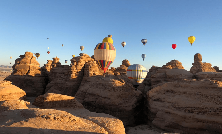 cheapsnowgear's tweet photo. Saudi Tourism Boom: What's New for Visitors Right Now? https://t.co/2uKh4n72y1 https://t.co/vNOzjTAQee